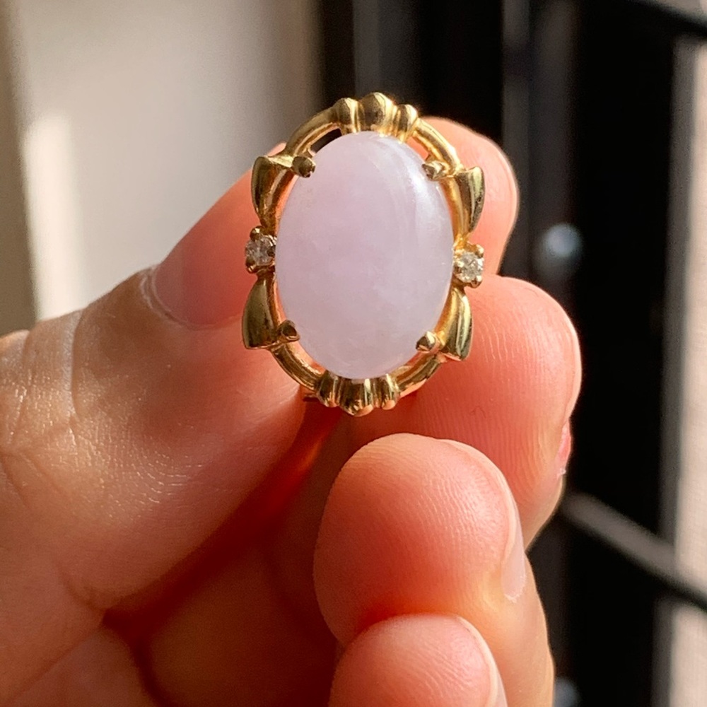Lavender Jadeite earrings in 14k gold - Picture 8 of 10